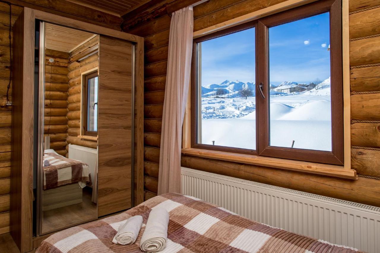 Snow Time Eco Chalet Gudauri Exterior foto